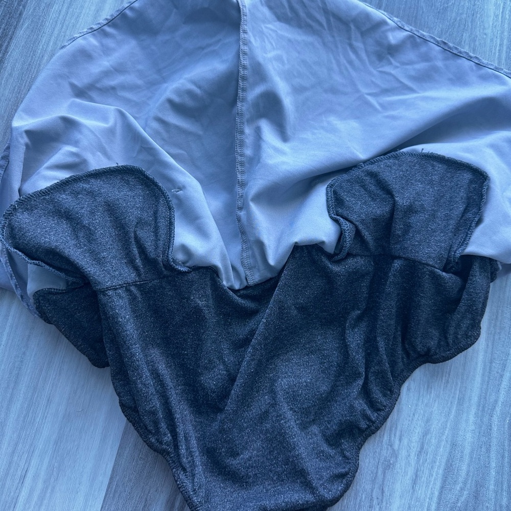 Live! Shorts - Picture 9 of 11
